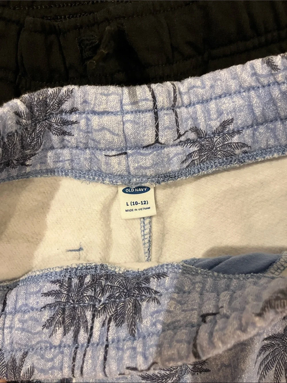 Black, Navy & Light Blue Palm-Print Pull-On Shorts Pack size 10/12